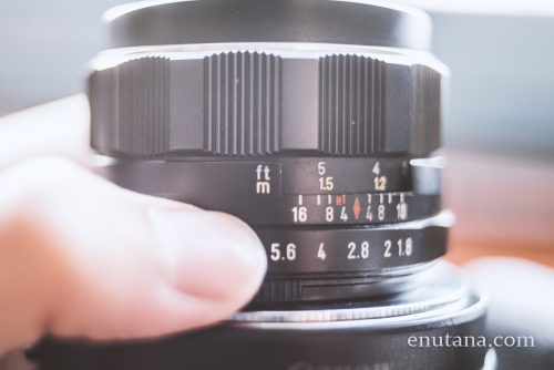 カメラ レンズ(単焦点) M42マウントの定番、PENTAX Super Takumar 55mm F1.8。アトムな 